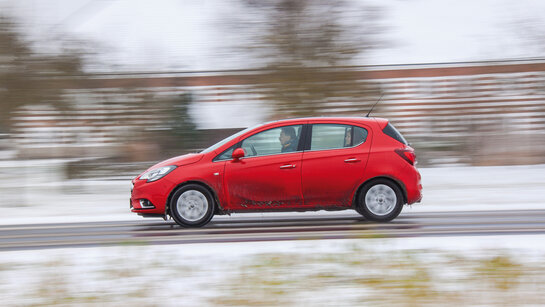 Opel_Corsa_Schnee_2016-01_HE_12_CMS.jpg
