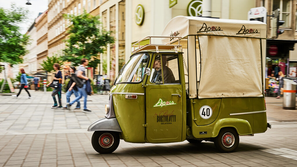 PIAGGIO Ape Mimmo_er176_CMS.jpg Erich Reismann