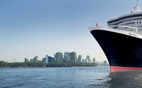 Queen Mary 2_17450_Werk_CMS.JPG Cunard