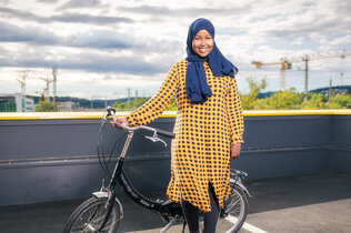 Rad Frauen Shukri_Markus Zahradnik.jpg