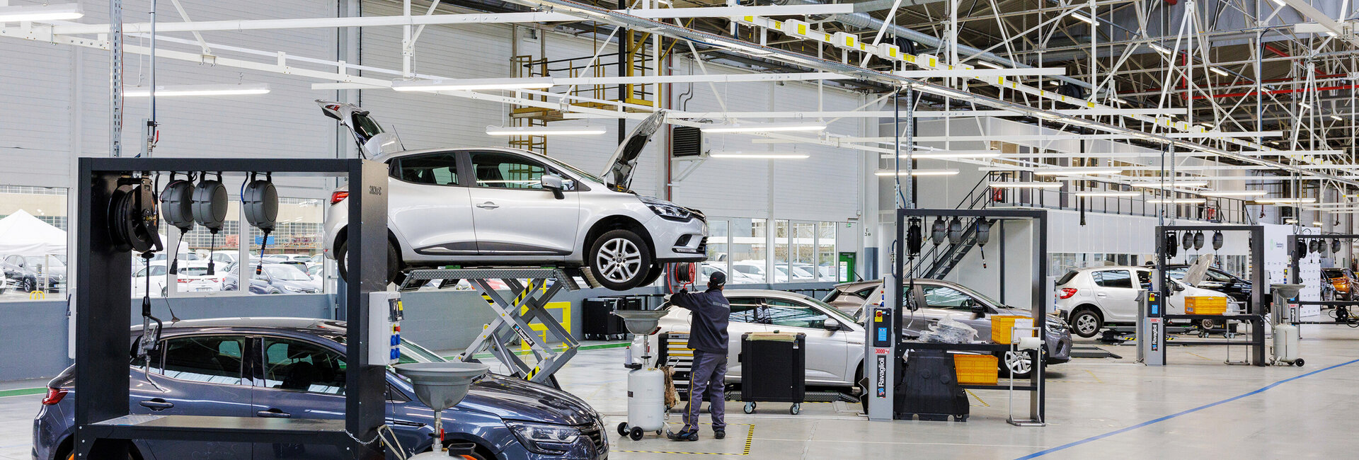 Renault_Refactory Reparaturhalle3_CMS.jpg