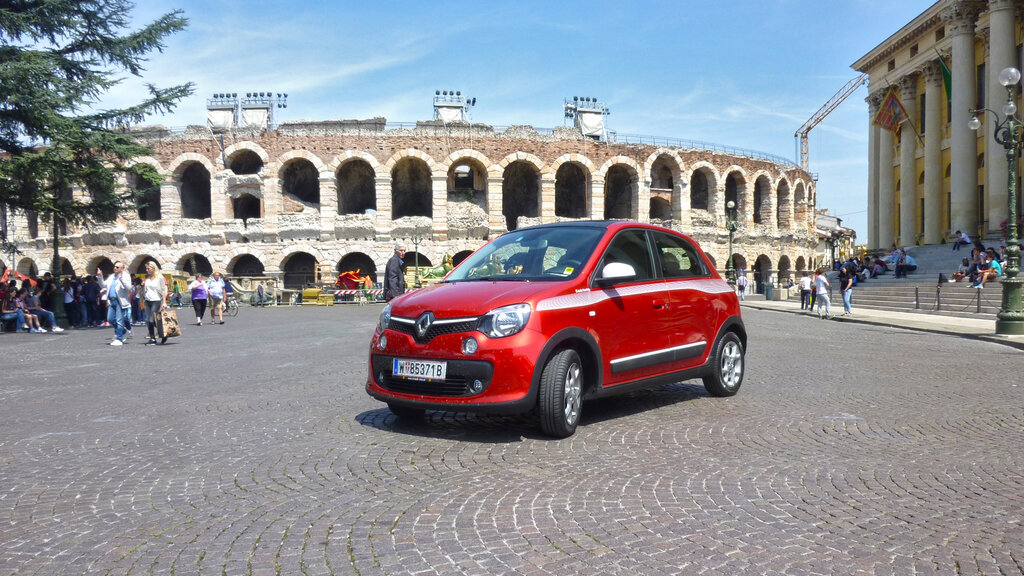 Renault_Twingo_Verona_2015_05_AL_01_CMS.jpg Anton Lerch