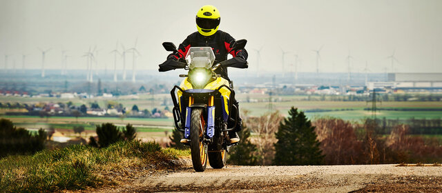 SUZUKI V-STROM 800DE_er030_CMS.jpg Erich Reismann