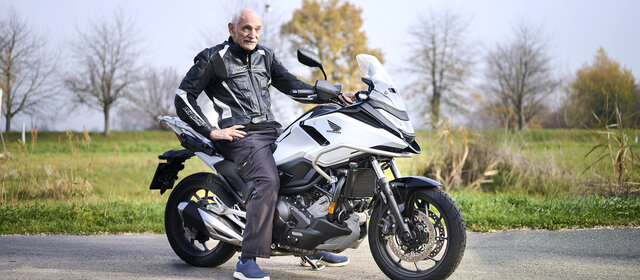 Ein langjähriges ÖAMTC-Mitglied auf seinem Motorrad