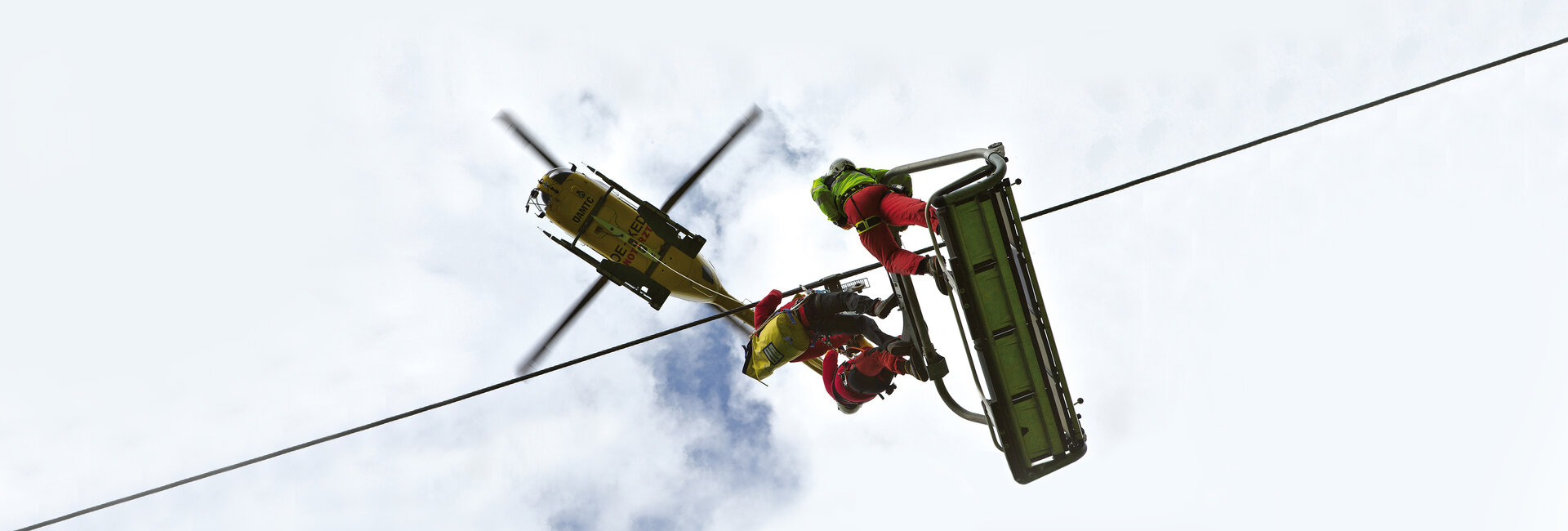 Sesselliftbergung_OEAMTC_Postl_01 noch groesser3.jpg
