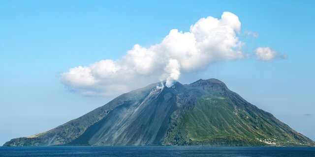 Stromboli_317859284_Shutterstock_CMS.jpg Shutterstock