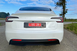 Tesla 2023 IMG_3435 SS_CMS.jpg