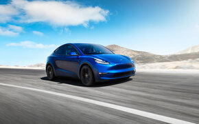 Tesla Model Y_34_werk_CMS.jpg Tesla