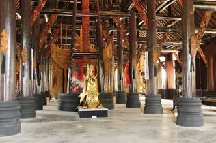 Der schwarze Seele schwebt empor