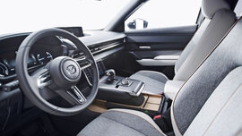 TokyoMotorShow19_Mazda MX-30_Interior_CMS.jpg