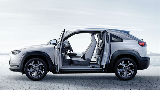 TokyoMotorShow19_Mazda MX-30_Side_CMS.jpg