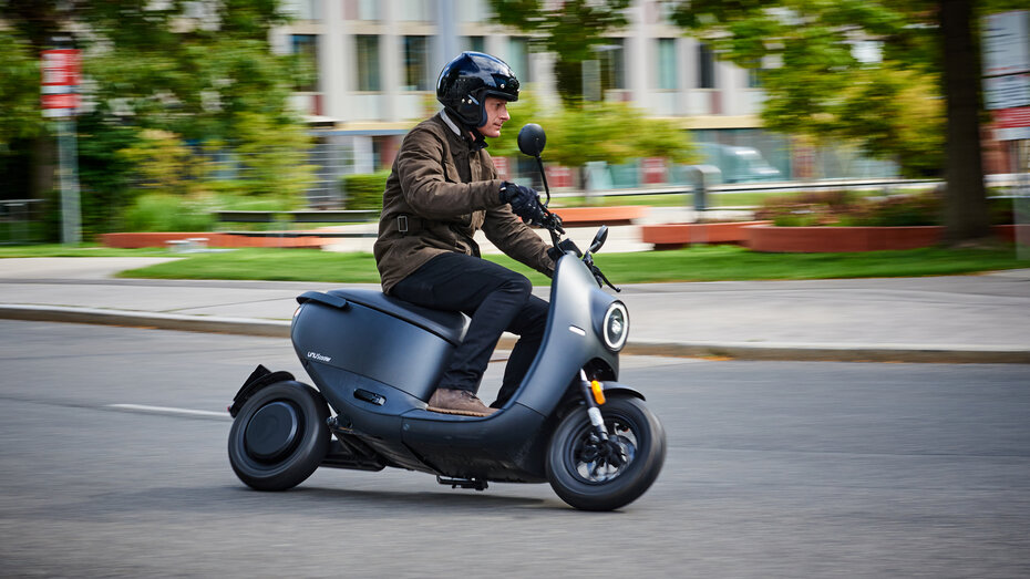 UNU Scooter_er060_CMS.jpg