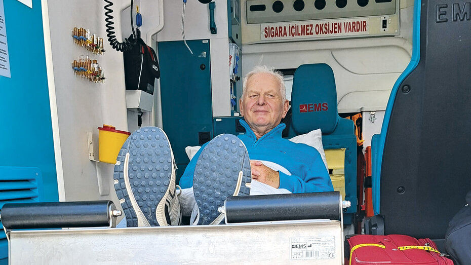 Patient in einem Krankenwagen.