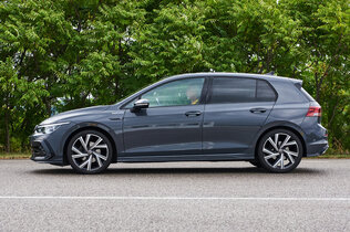 VW GOLF eTSI R_er027_CMS.jpg