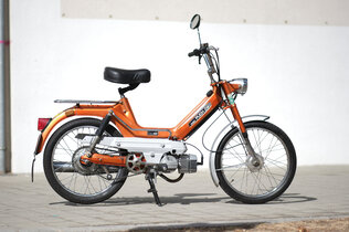 Yamaha Booster_Puch Maxi_0222_full_CMS.jpg