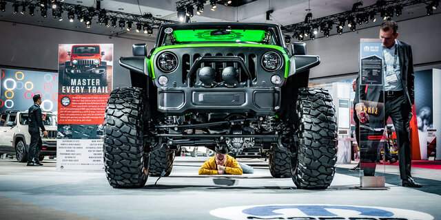 la_autoshow_2016-11_MZ_aufmacher.jpg