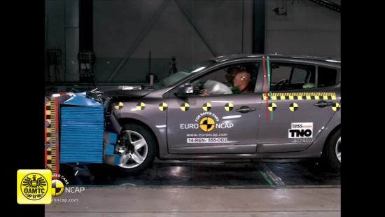 Crashtest Renault Megane Hatch 2014