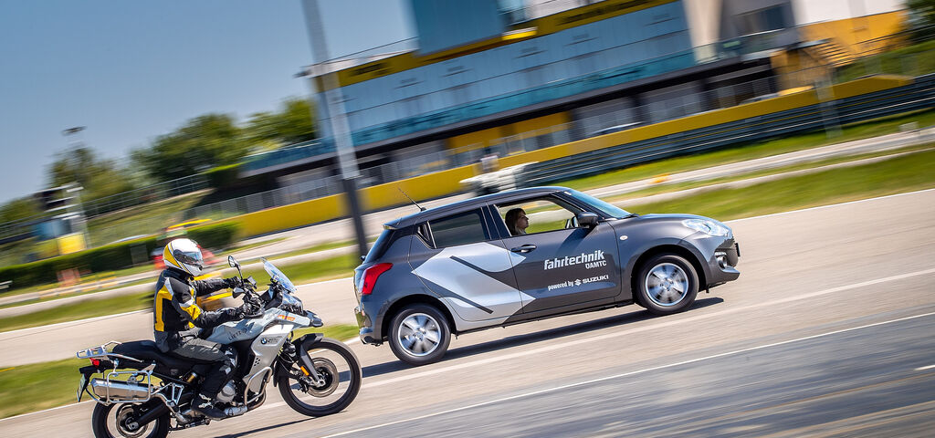 Faszinierend Steuer Fur Motorrad Fotos