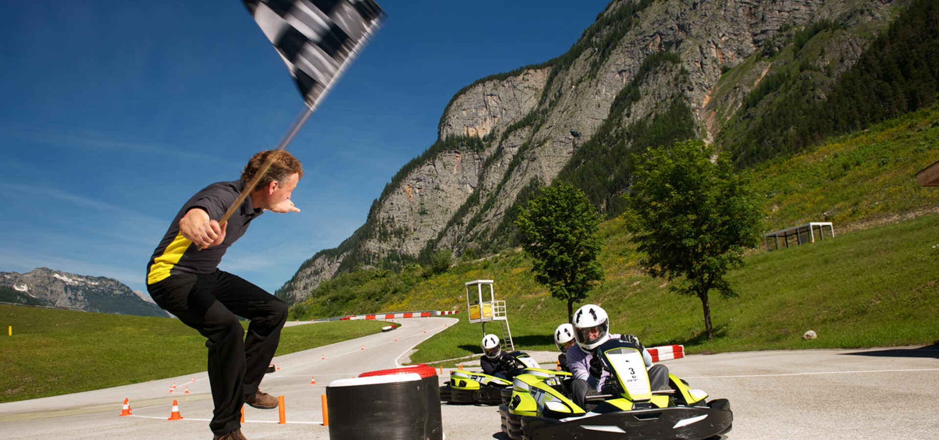 ÖAMTC Fahrtechnik Kart Experience ÖAMTC Fahrtechnik / https://www.oeamtc.at/fahrtechnik