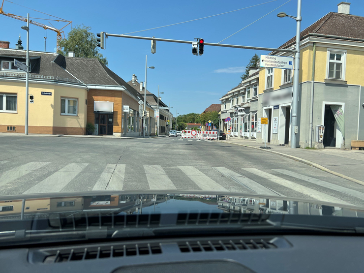 Bild von einem abgesperrten Straßenabschnitt