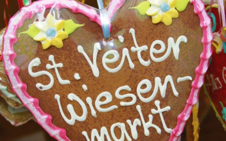 Lebkuchen mit dem Schriftzug: St. Veiter Wiesenmarkt