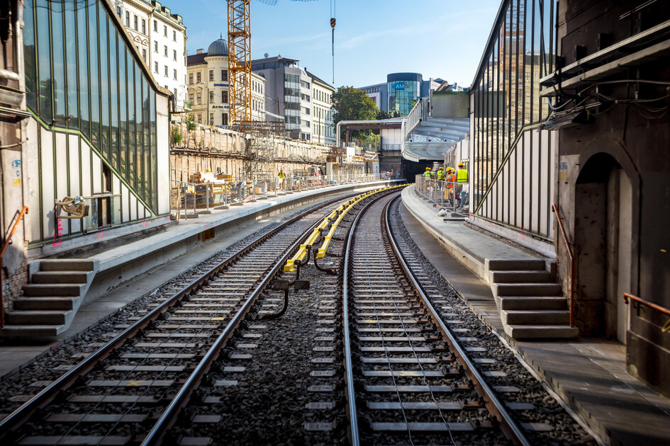 From today the S-Bahn north of Vienna stops running — replacement buses until 6 September, and your ÖBB ticket is valid on the U-Bahn